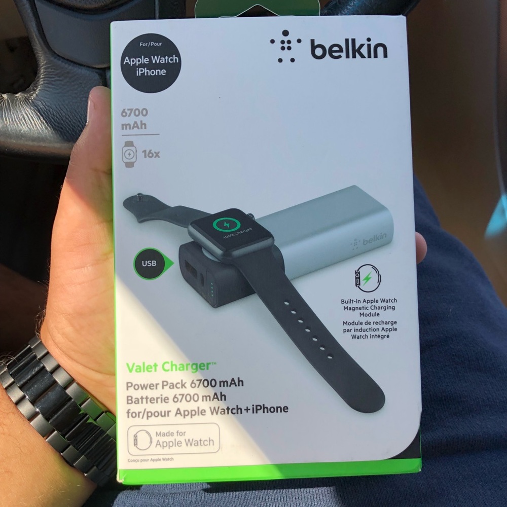 Belkin iWatch portable charger